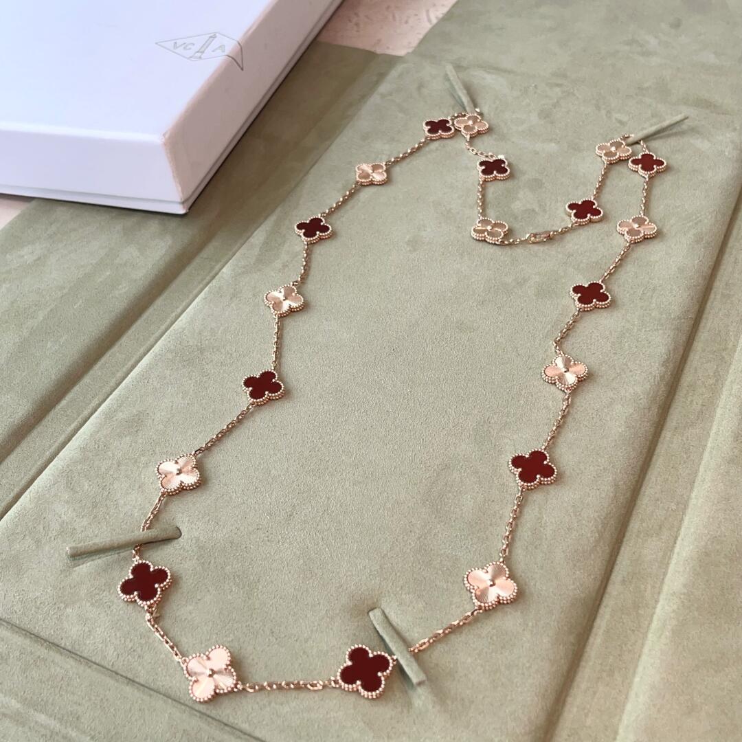 [Clara Jewels]CLOVER 20 MOTIFS LASER CARNELIAN NECKLACE