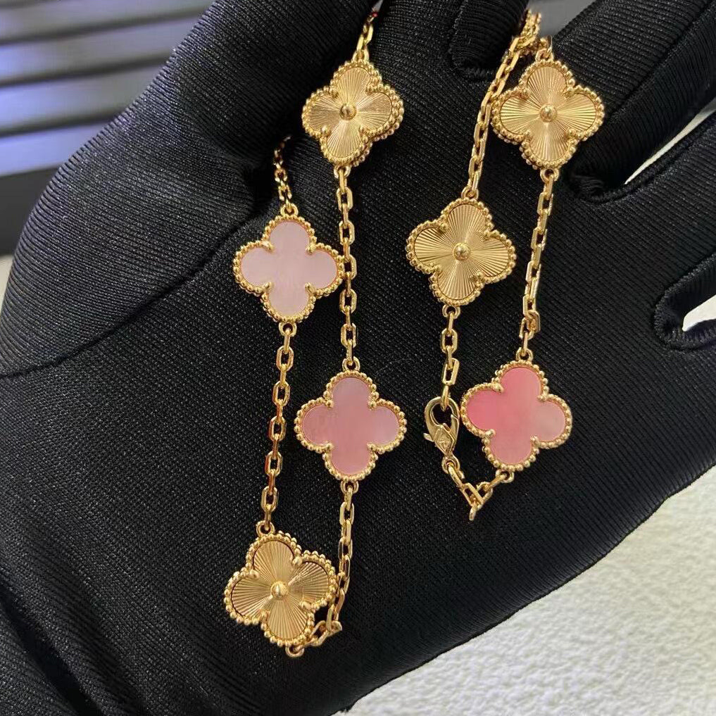 [Clara Jewels]CLOVER 10 MOTIFS  LASER PINK MOP NECKLACE