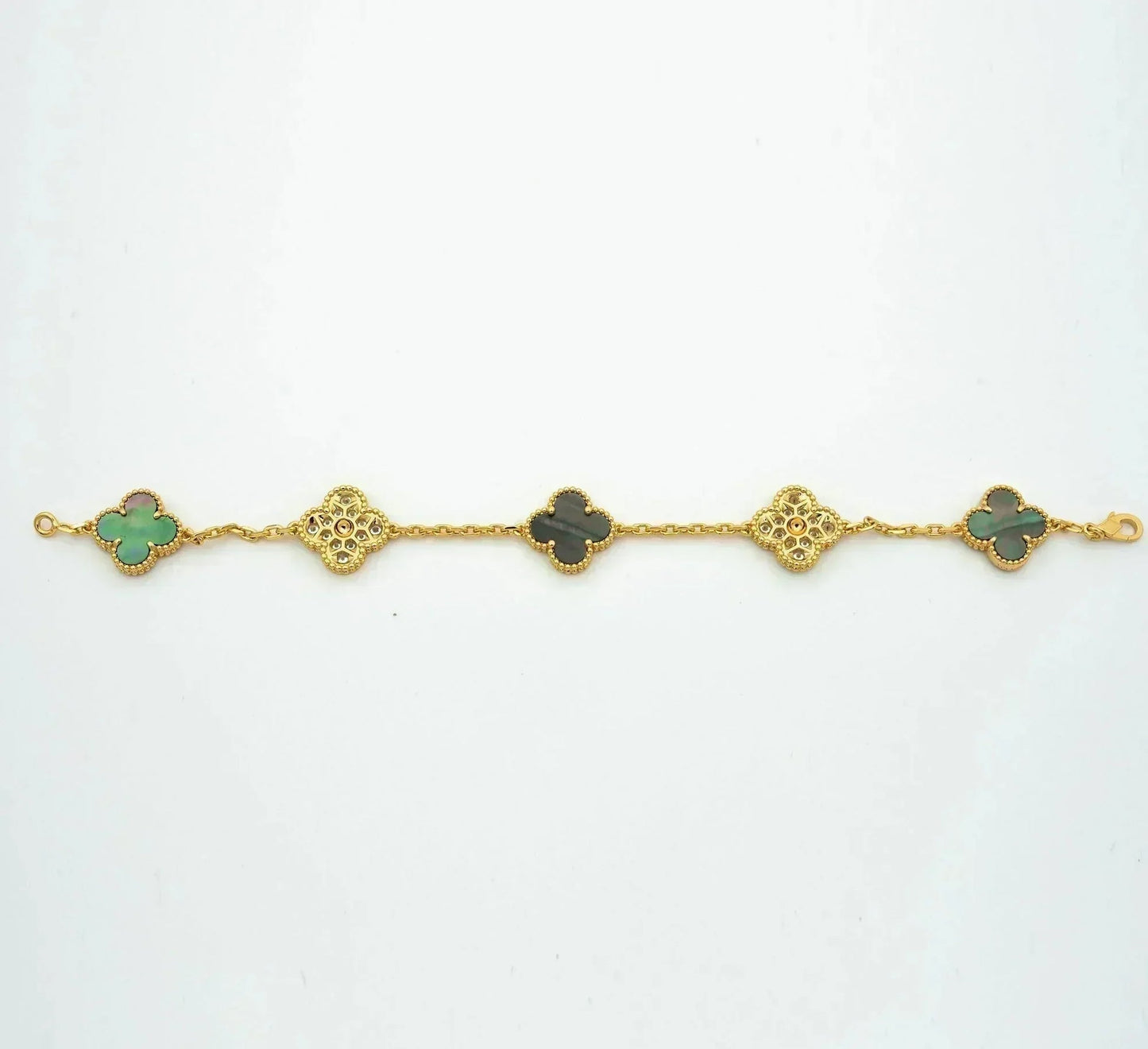 [Clara Jewels] CLOVER 5 MOTIF GRAY MOP BRACELET COLLECTION