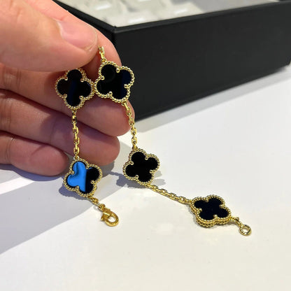 [Clara Jewels] CLOVER 5 MOTIF ONYXS BRACELET COLLECTION