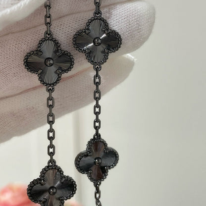 [Clara Jewels]CLOVER 5 MOTIF BLACK BRACELET