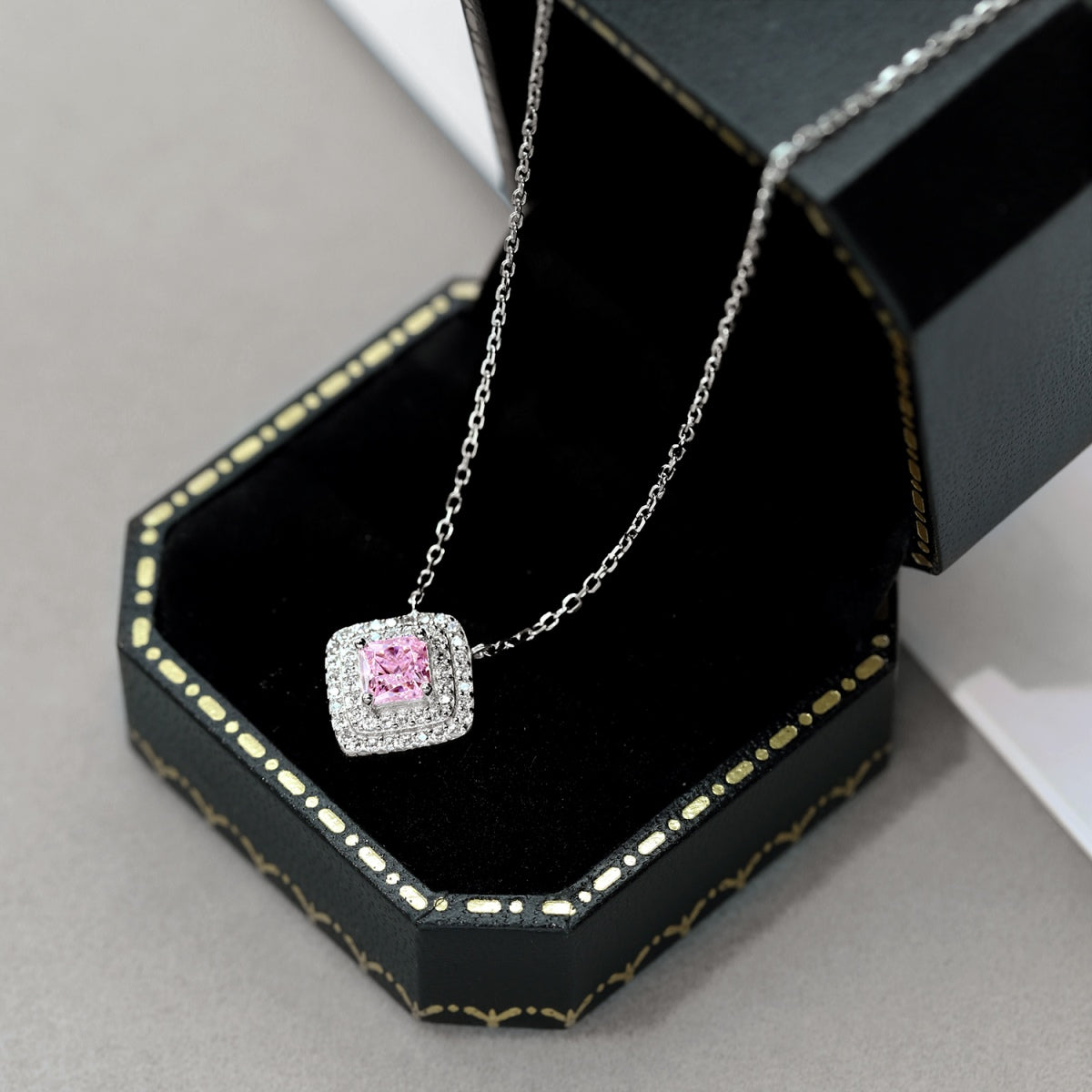 [Clara Jewels]Sparkling Asscher Cut Necklace