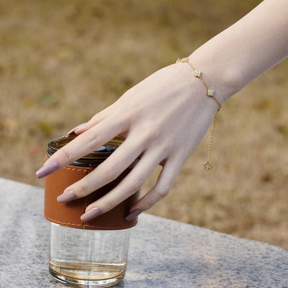 [Clara Jewels]Four-Leaf Clover Hollow Butterfly Bracelet