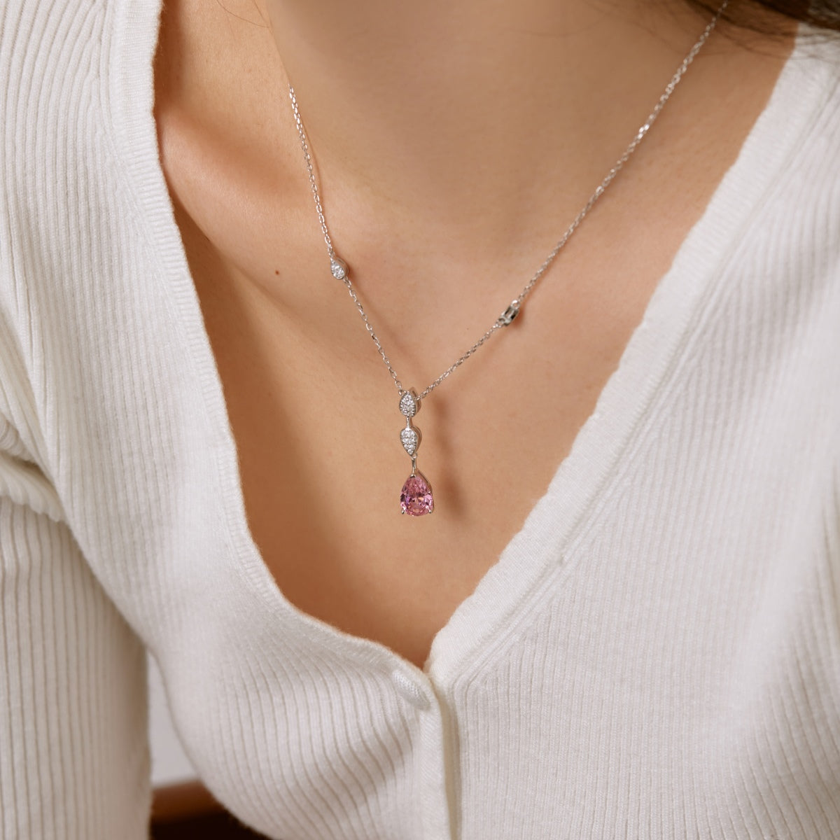 [Clara Jewels]Dazzling Pear Cut Necklace