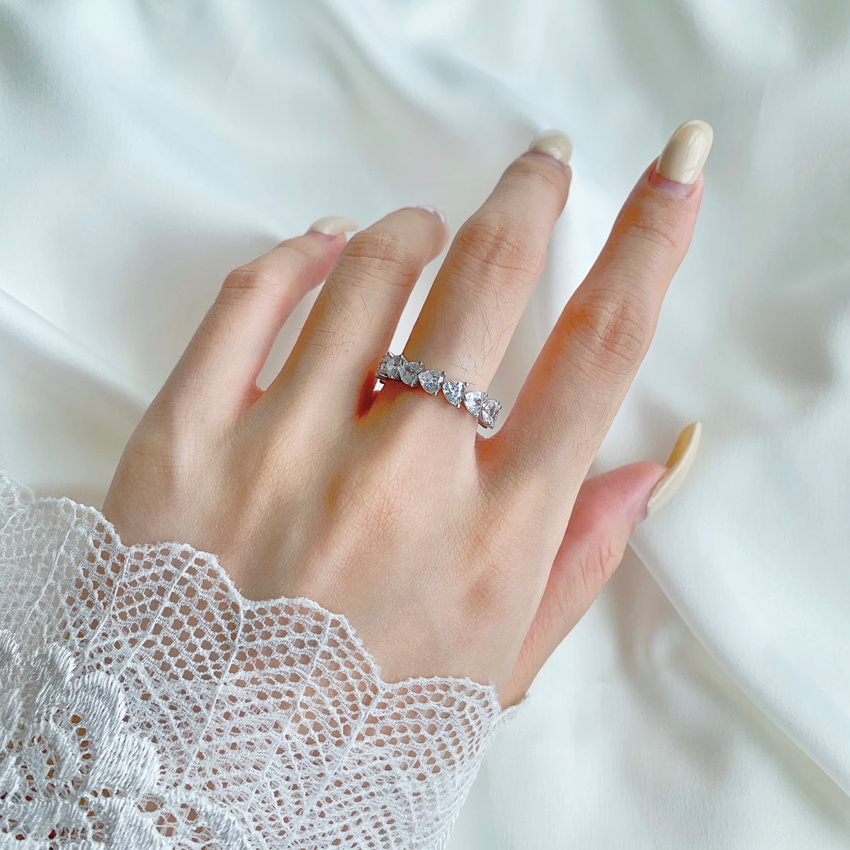 [Clara Jewels]0.25 Carat Radiant Romance Heart Cut Lover Ring