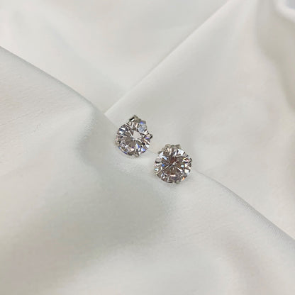 [Clara Jewels]Stylish Shiny Round Center Stone Stud Earrings