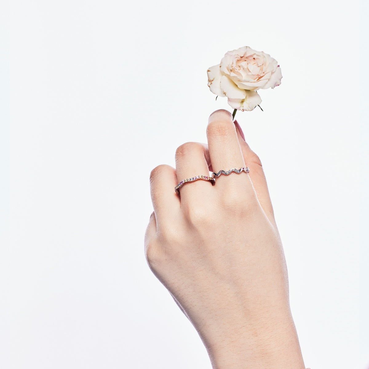[Clara Jewels]Ornate Vibrant Round Cut Daily Ring