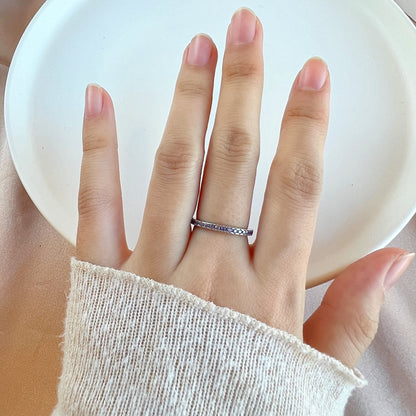 [Clara Jewels]Delicate Sparkling Round Cut Daily Ring
