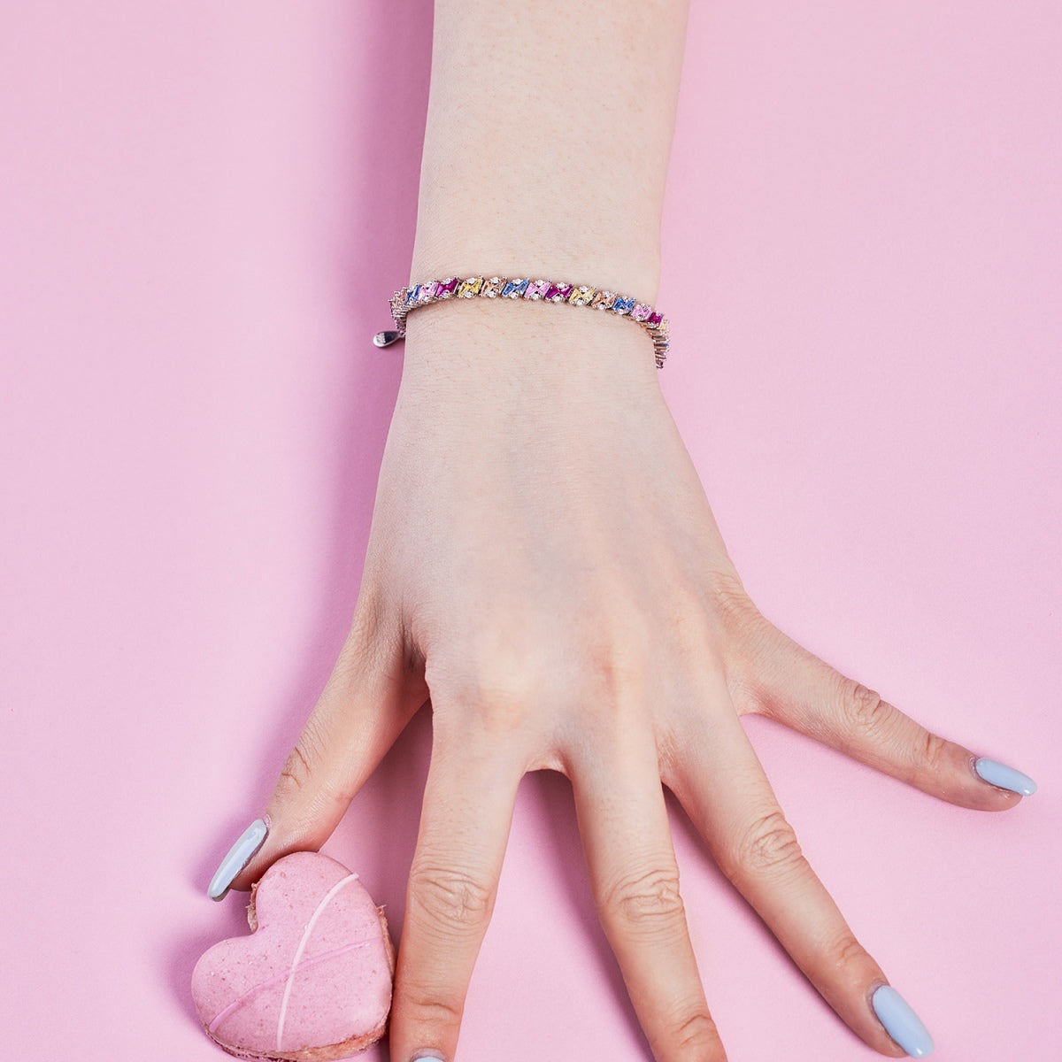 [Clara Jewels]Ornate Sparkling Multi Cut Party Bracelet