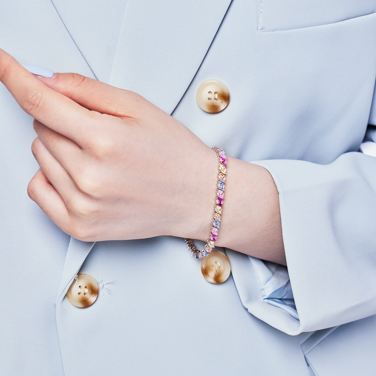 [Clara Jewels]Ornate Sparkling Multi Cut Party Bracelet
