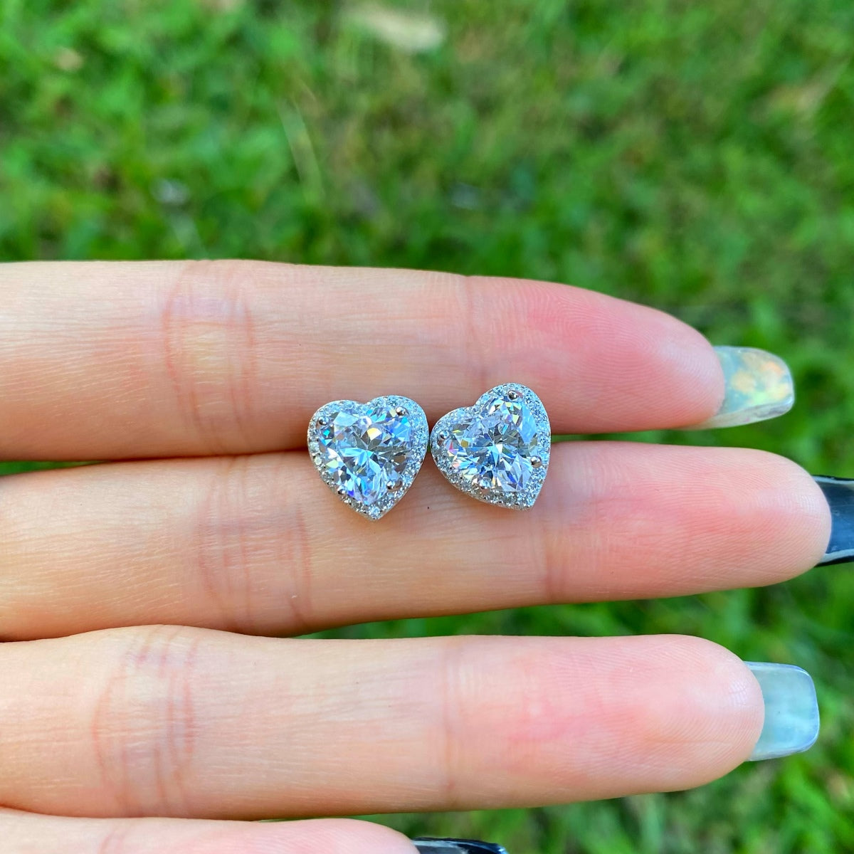 [Clara Jewels]Sparkling Heart Shape Lover Earrings