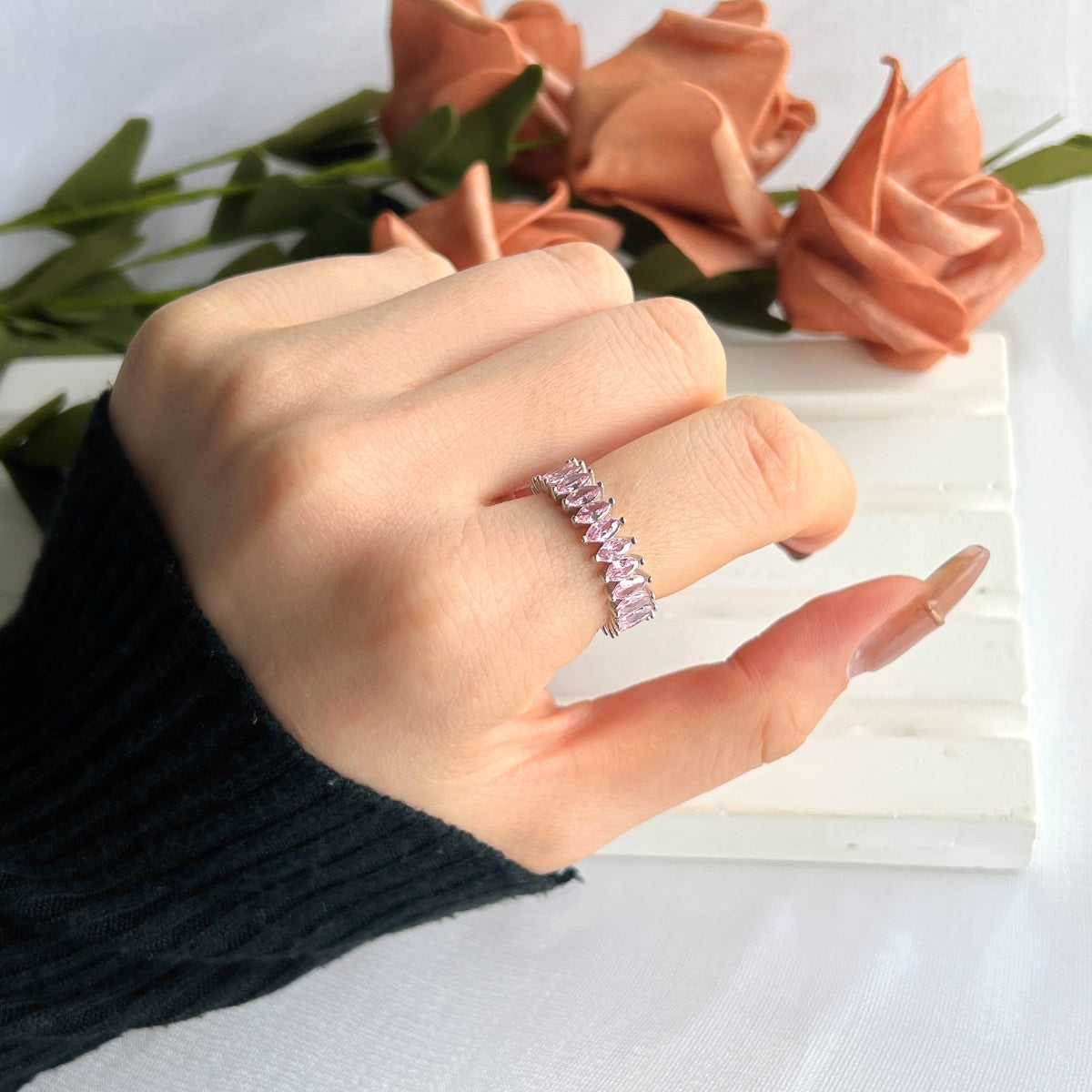 [Clara Jewels]Gorgeous Marquise Cut Tennis Ring