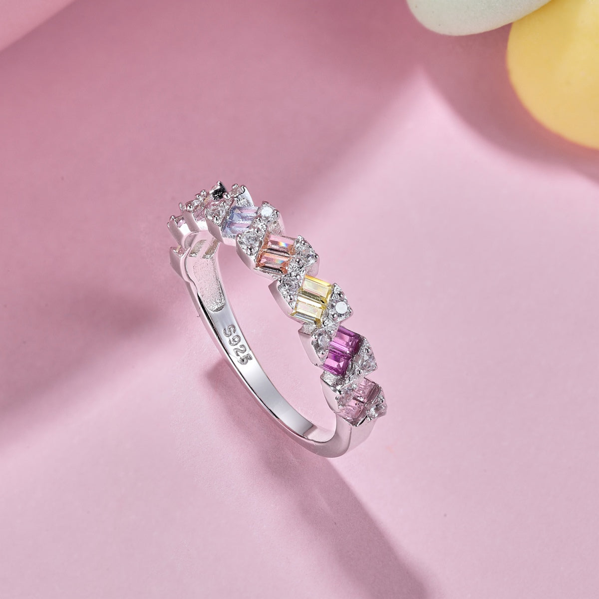 [Clara Jewels]Delicate Vibrant Emerald Cut Daily Ring