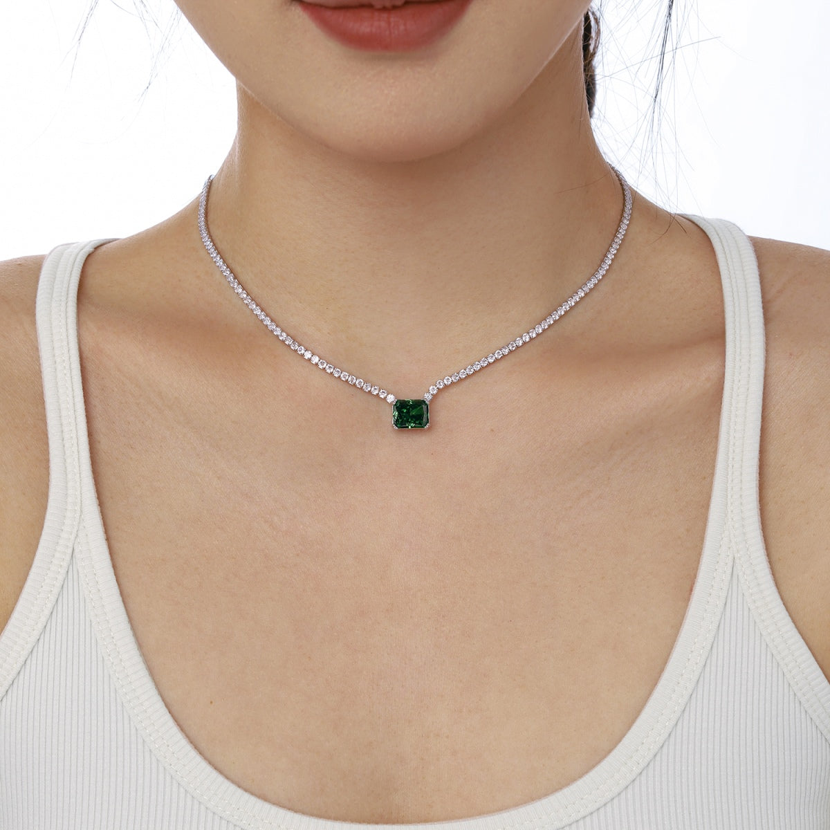 [Clara Jewels]4.0 Carat Elegant Radiant Cut Necklace