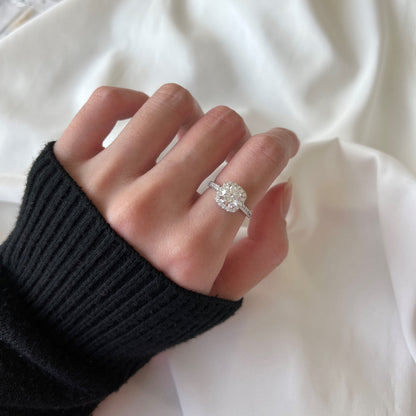 [Clara Jewels]Dazzling Resplendent Round Cut Wedding Ring