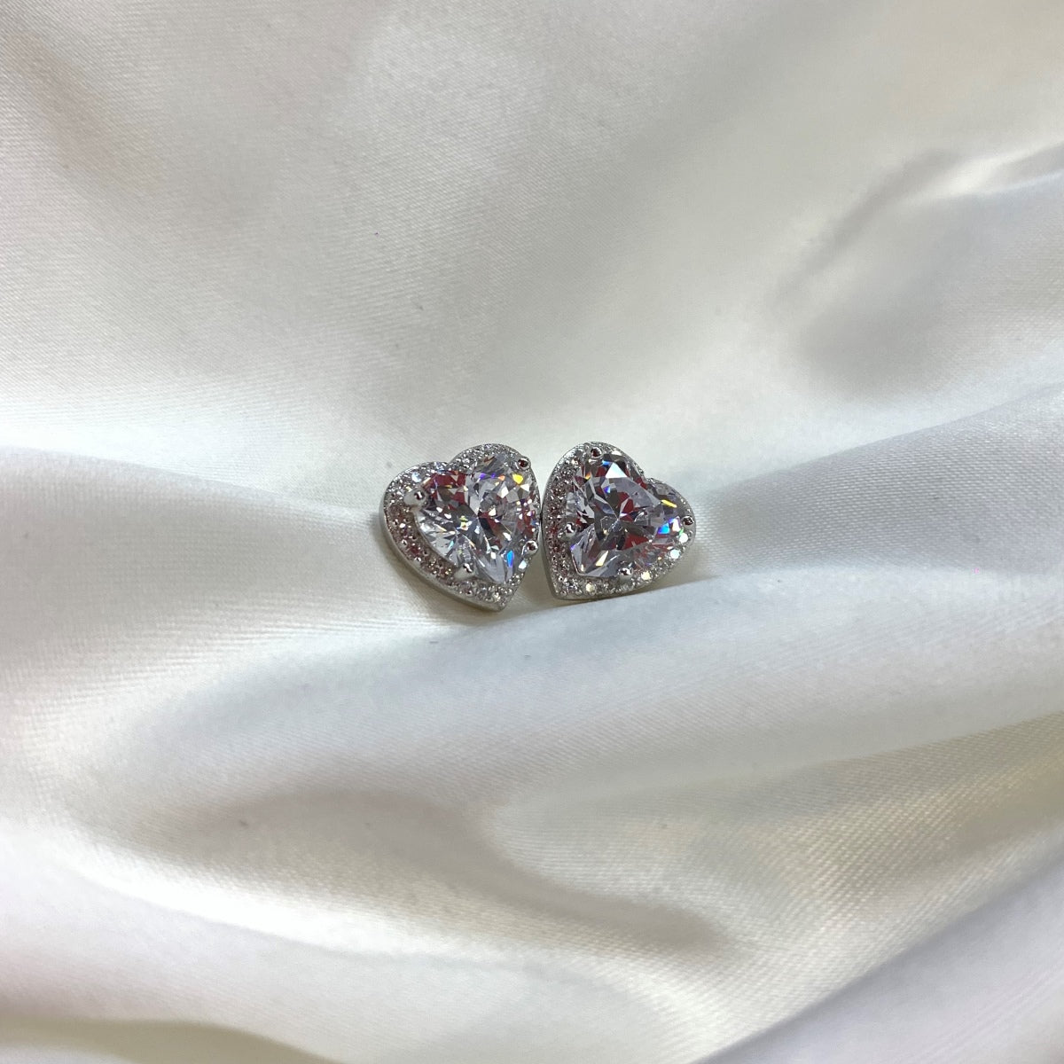 [Clara Jewels]Sparkling Heart Shape Lover Earrings