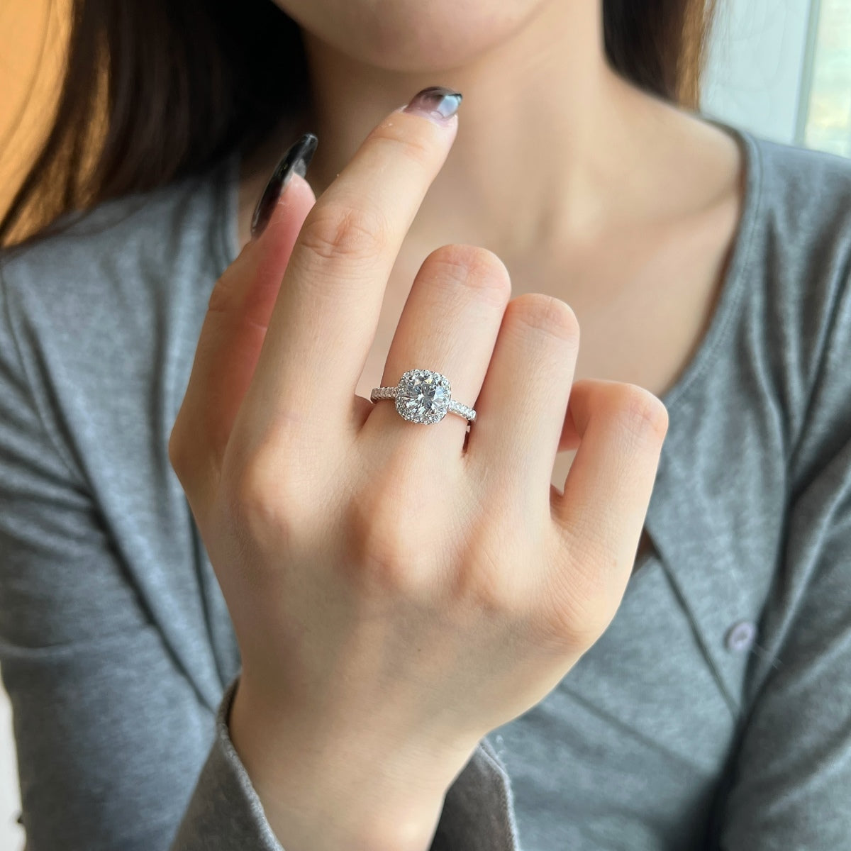 [Clara Jewels]Dazzling Resplendent Round Cut Wedding Ring