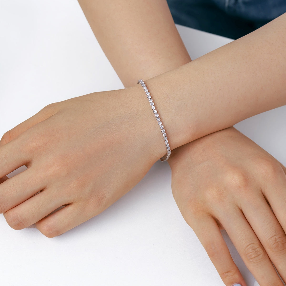 [Clara Jewels]Dazzling Sparkling Round Cut Daily Bracelet