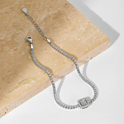 [Clara Jewels]Luxurious Dazzling Square Shape Banquet Bracelet