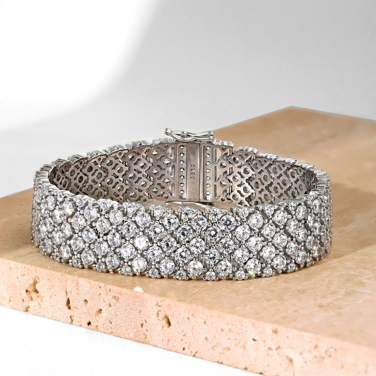 [Clara Jewels]Ornate Elegant Round Cut Party Bracelet