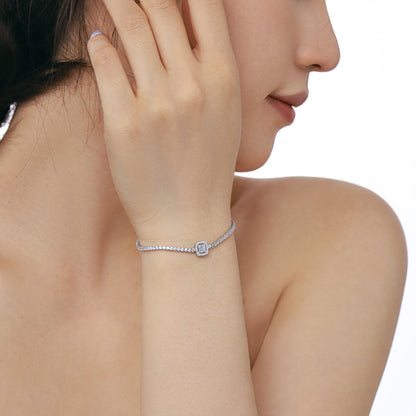 [Clara Jewels]Luxurious Dazzling Square Shape Banquet Bracelet