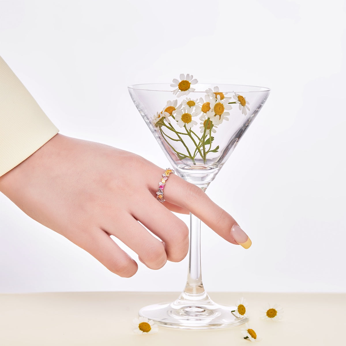 [Clara Jewels]Dazzling Polychromatic Multi cut Daily Ring