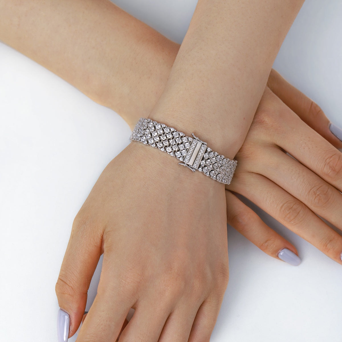 [Clara Jewels]Ornate Elegant Round Cut Party Bracelet