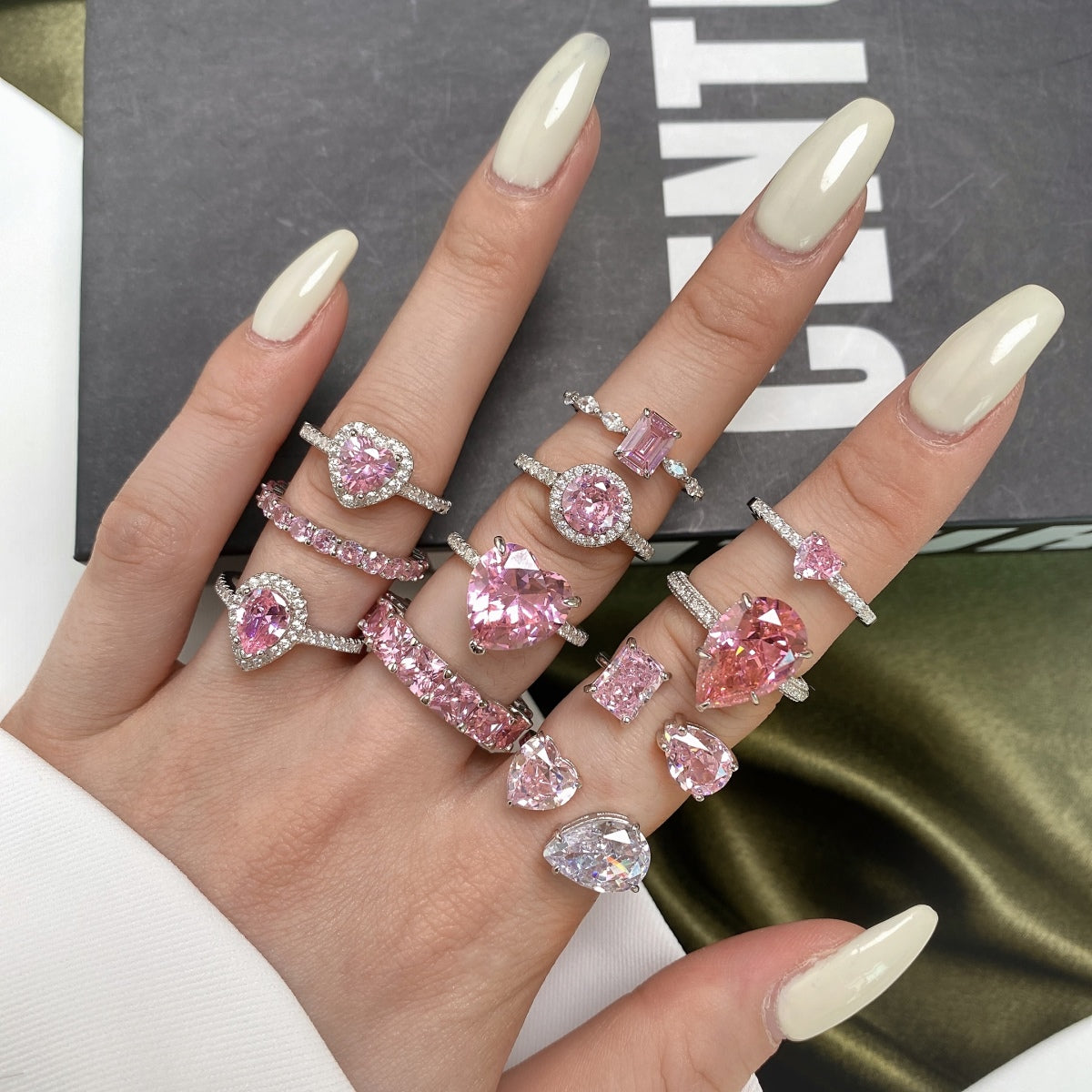 [Clara Jewels]0.5 Carat CaratEternity Charming Heart Shape Lover Ring