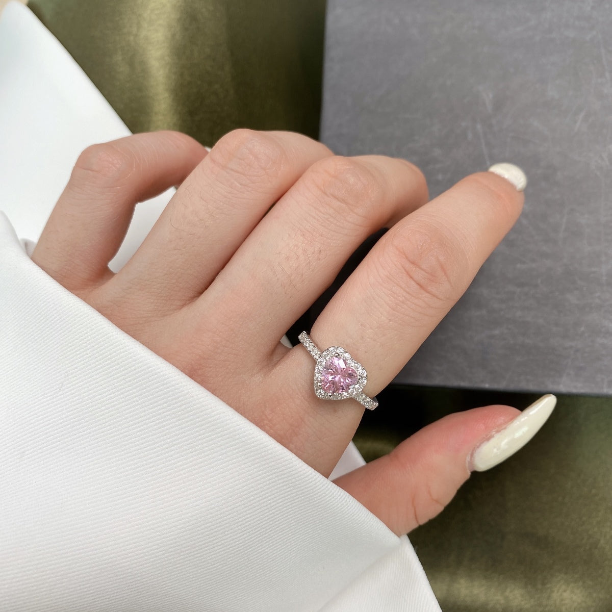 [Clara Jewels]Eternity Splashy Romantic Heart Shape Lover Ring