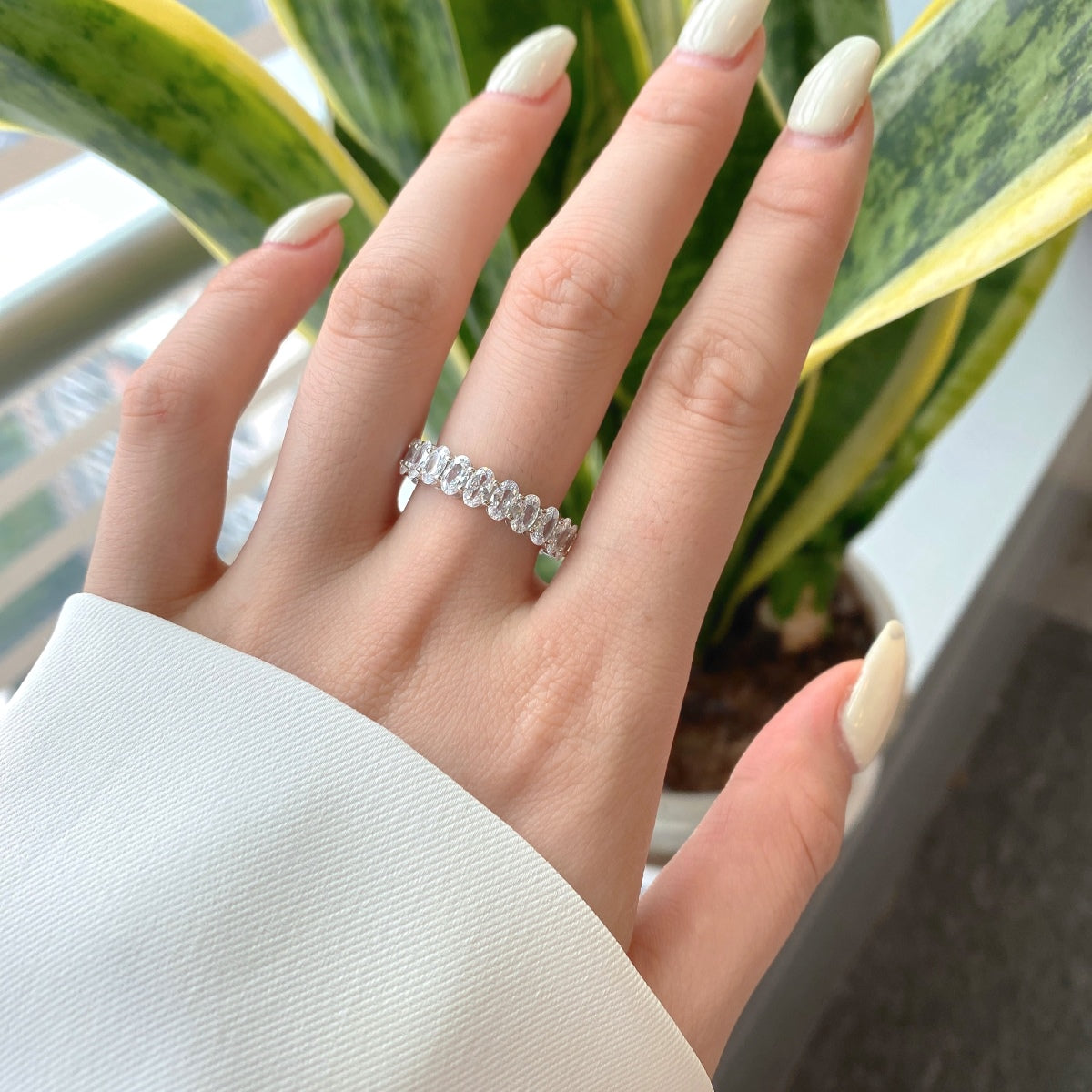 [Clara Jewels]Ornate Oval Cut Tennis Ring