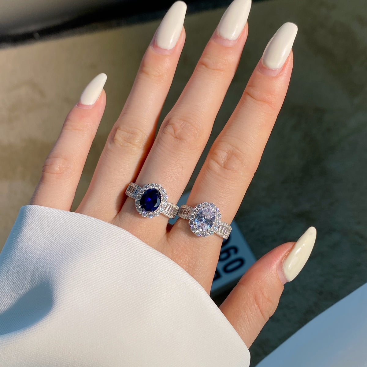 [Clara Jewels]1.5 Carat Dazzling Charming Oval Cut Banquet Ring