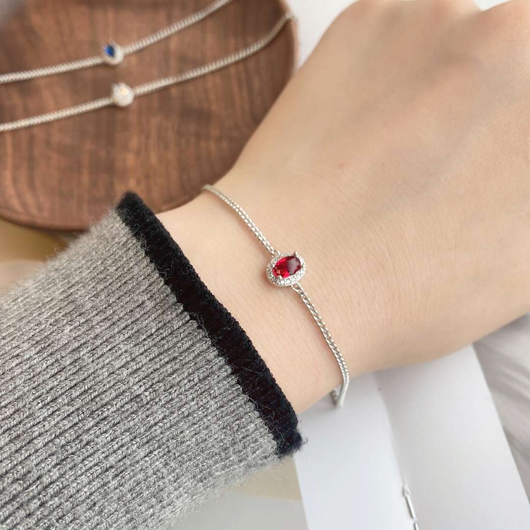 [Clara Jewels]Exquisite Oval Shape Bracelet