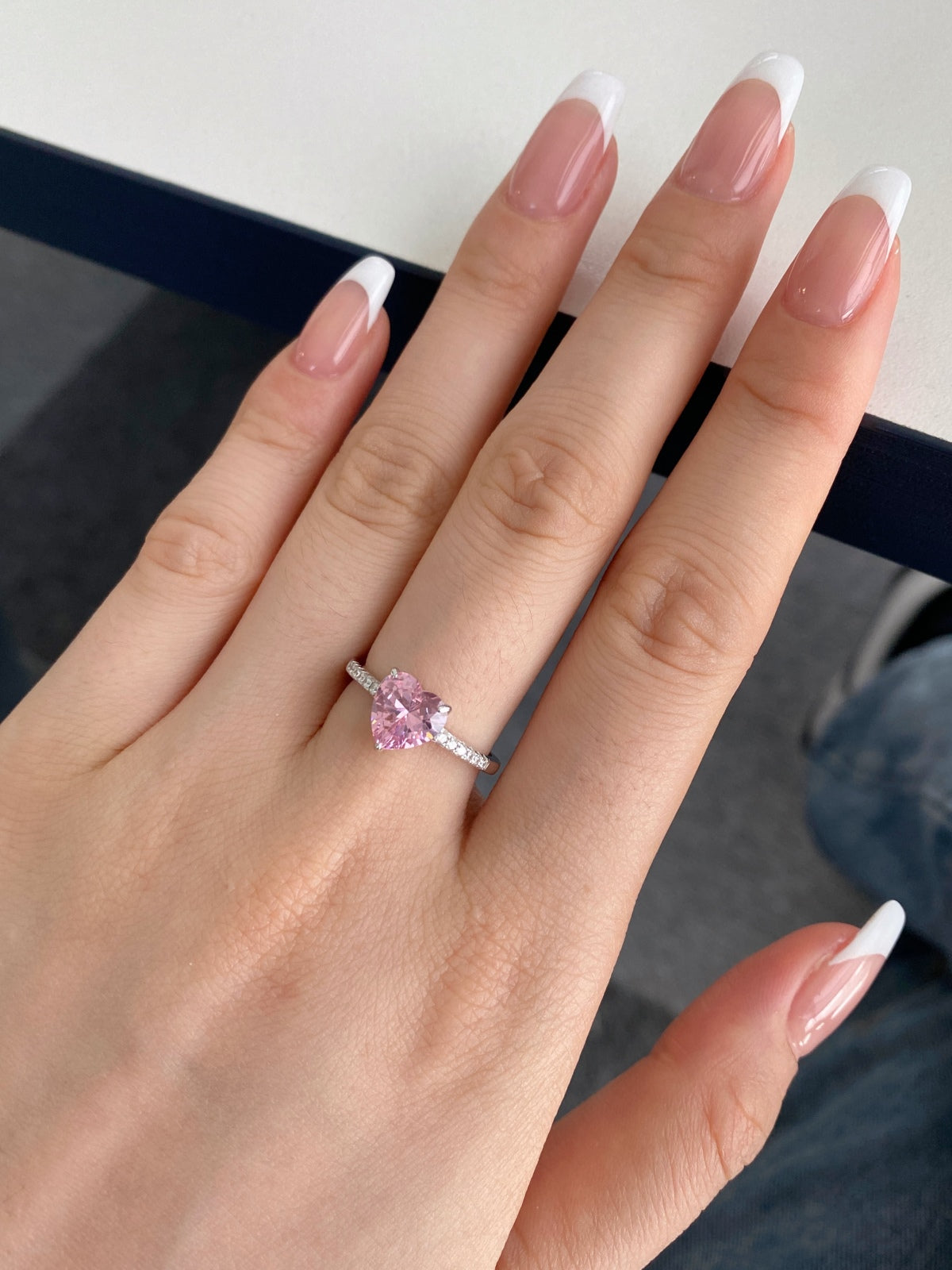 [Clara Jewels]2.0 Carat Dazzling Lustrous Heart Cut Lover Ring