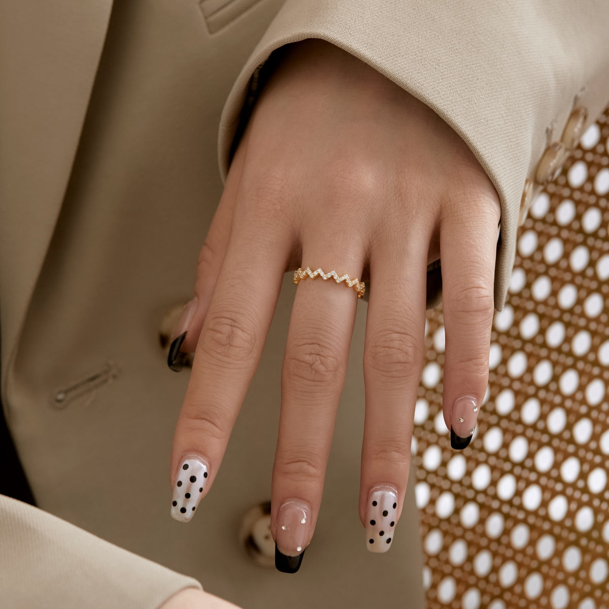 [Clara Jewels]Delicate Enchanting Wave Shape Daily Ring