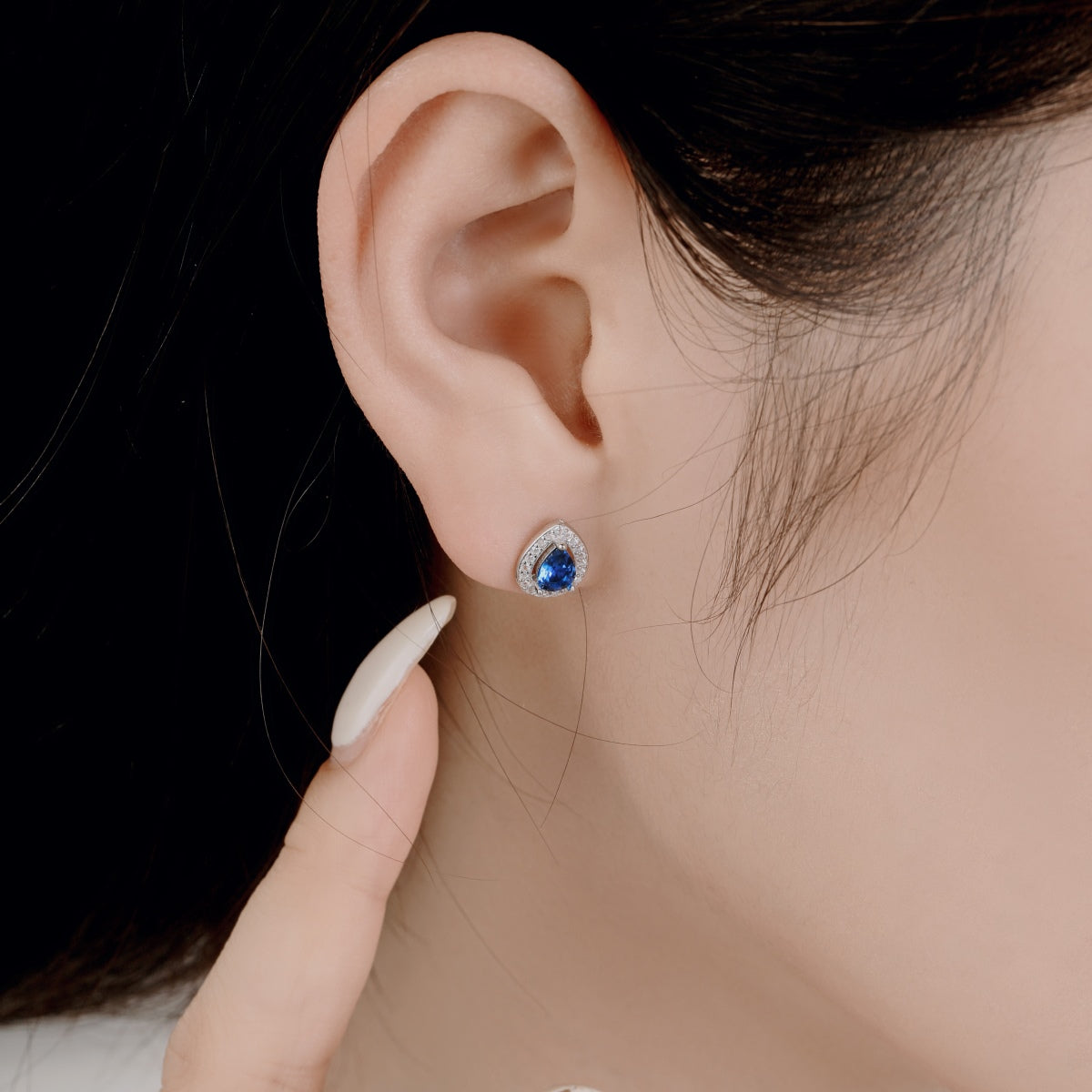 [Clara Jewels]Luxurious Water Drop Shape Earrings