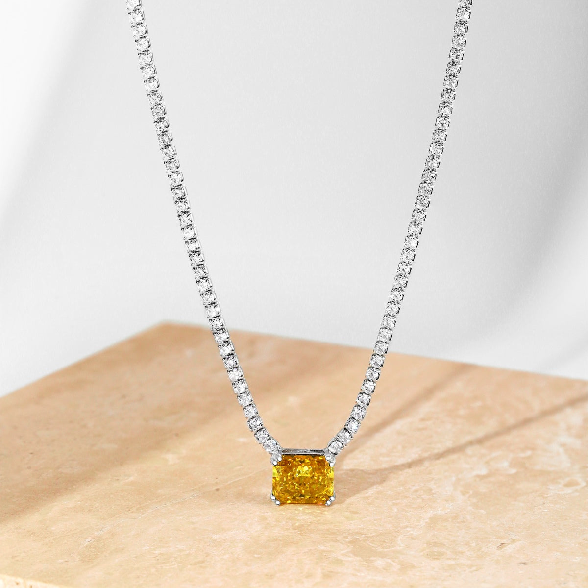 [Clara Jewels]4.0 Carat Elegant Radiant Cut Necklace