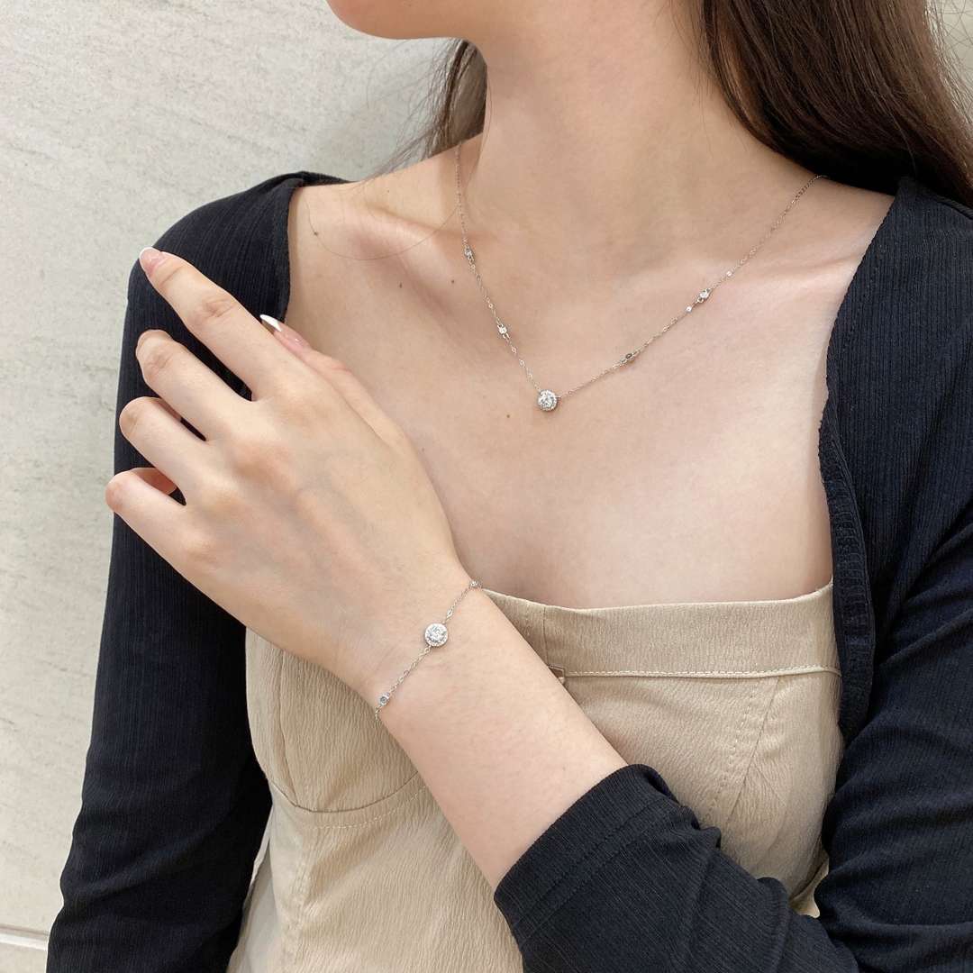 [Clara Jewels]Dazzling Round Cut Shape Bracelet