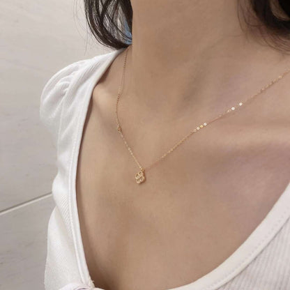 [Clara Jewels]Delicate Flower Shape Necklace