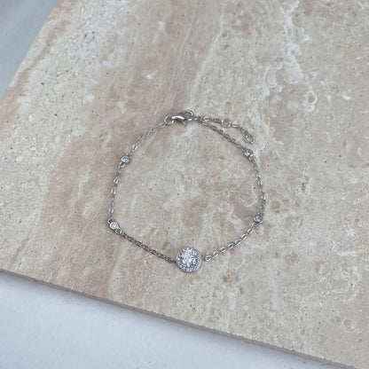 [Clara Jewels]Dazzling Round Cut Shape Bracelet