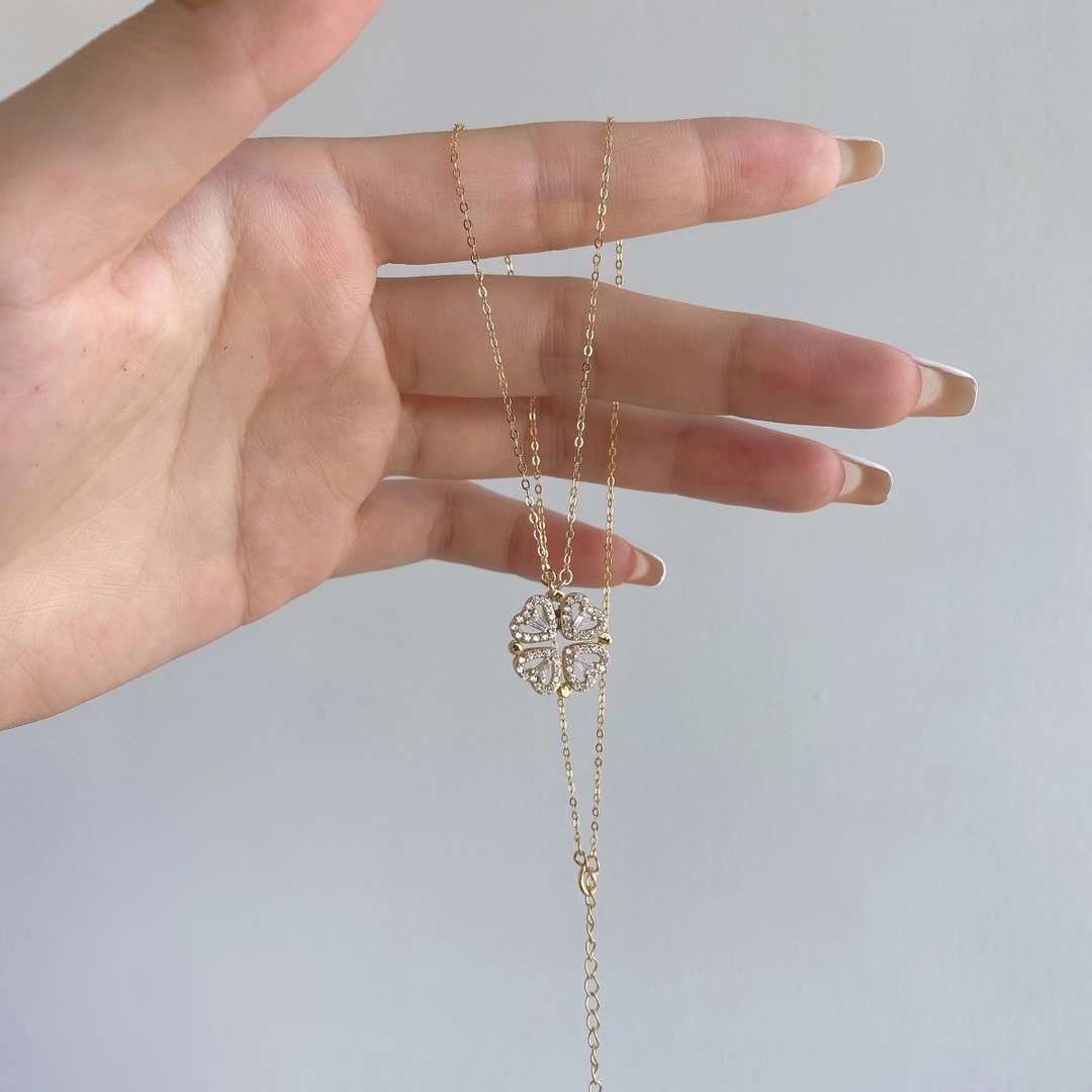 [Clara Jewels]Ornate Heart Cut Flower Shape Necklace