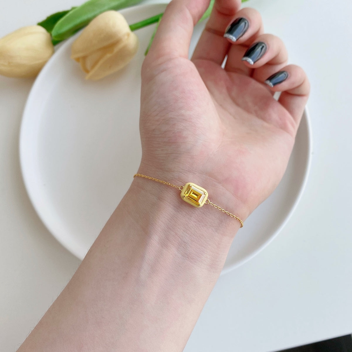 [Clara Jewels]2.0 Carat Sparkling Colorful Emerald Cut Daily Bracelet