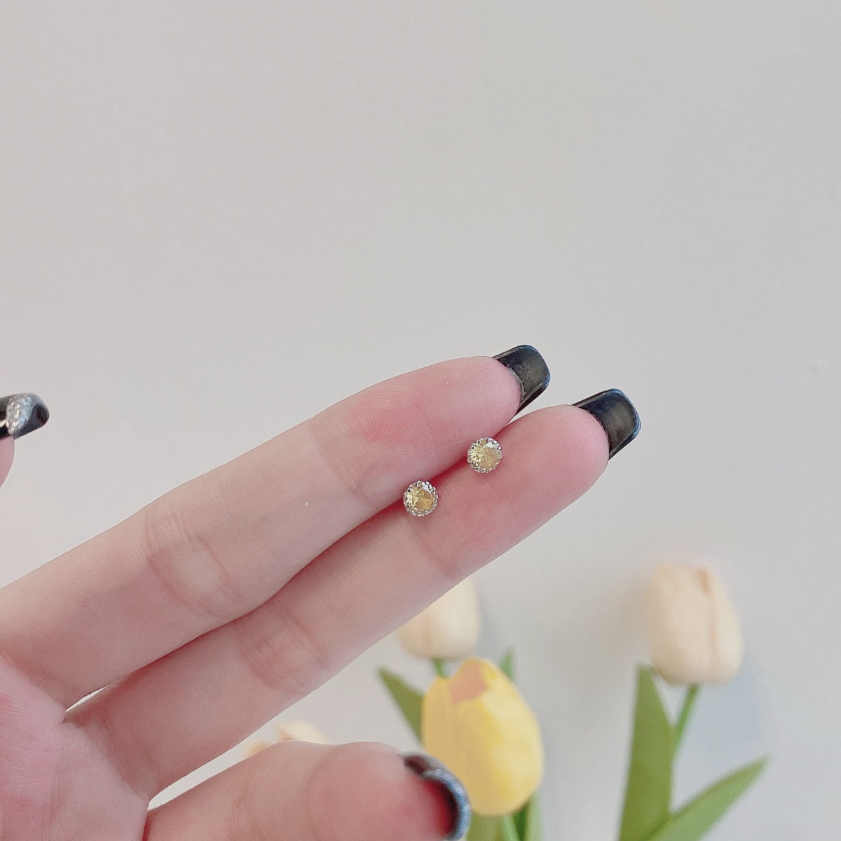 [Clara Jewels]Sparkling Colorful Round Shape Earrings