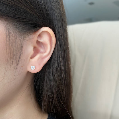 [Clara Jewels]Sparkling Heart Shaped Simple Earrings