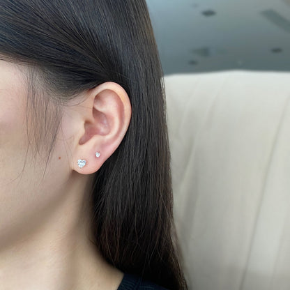 [Clara Jewels]Sparkling Heart Shaped Simple Earrings