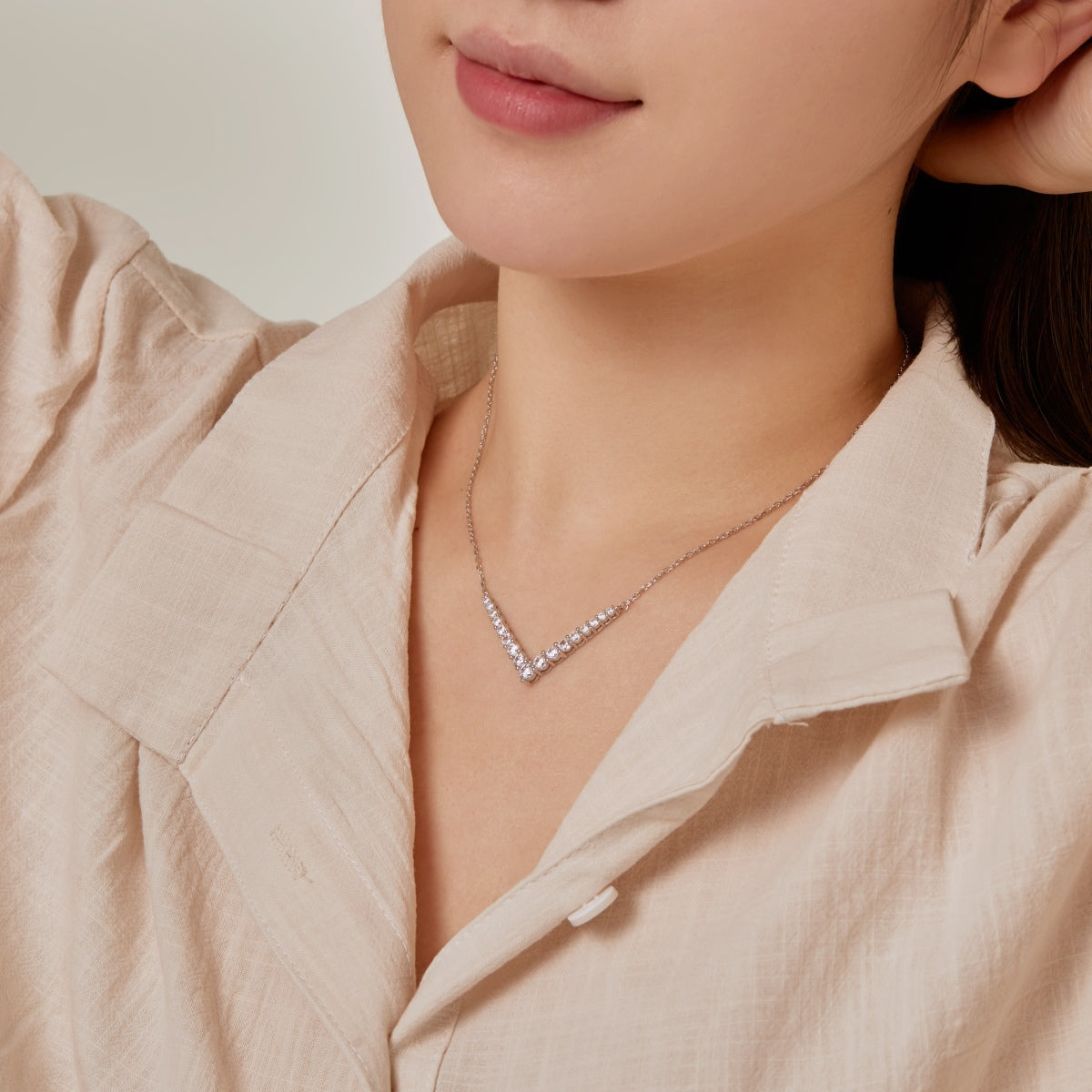 [Clara Jewels]Ornate Round Cut Necklace
