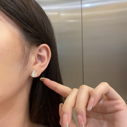 [Clara Jewels]Dazzling Square Shape Earrings