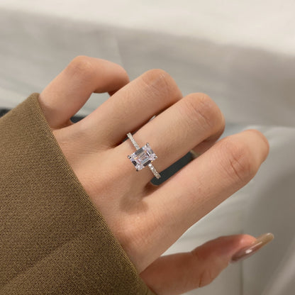 [Clara Jewels]2.0 Carat Scintillating Ornate Radiant Cut Party Ring