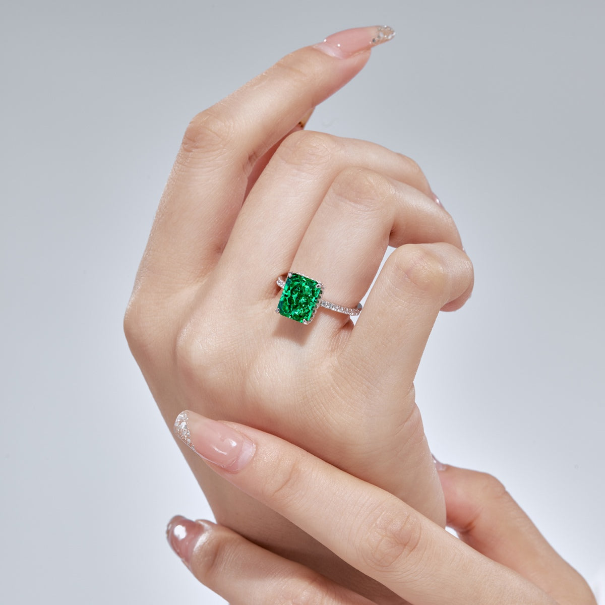 [Clara Jewels]4.0 Carat Luxurious Engagement Ring