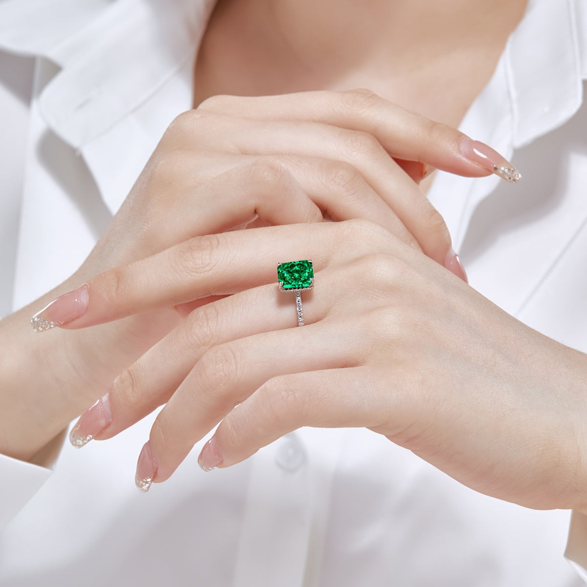 [Clara Jewels]4.0 Carat Luxurious Engagement Ring