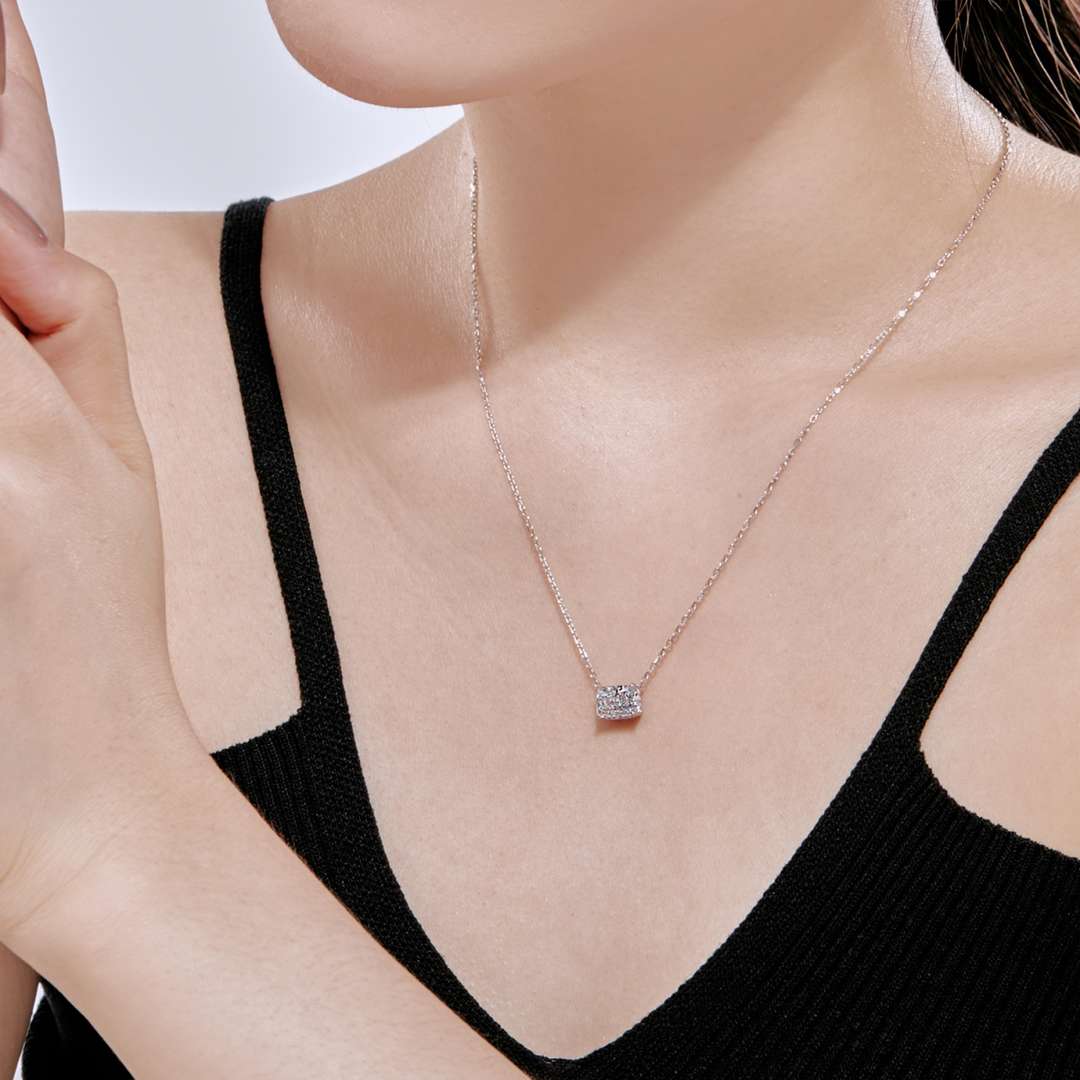 [Clara Jewels]Luxurious Square Shape Colorful Necalack